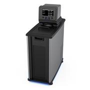 Refrigerated Circulators with Advanced Programmable Temperature Controllers