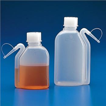 Wash Bottles with Integrated Spout, LDPE