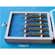 Dumont Tweezers Set in Wooden Case