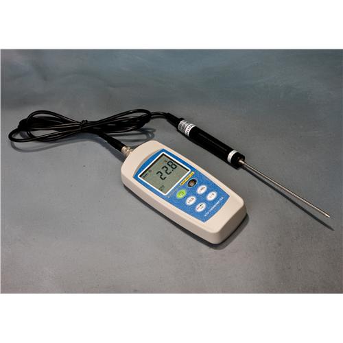 Platinum Ultra-Accurate Stainless Steel Digital Traceable Thermometer  *DISCONTINUED*