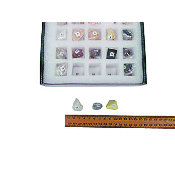 United Scientific™ Collection of 20 Minerals