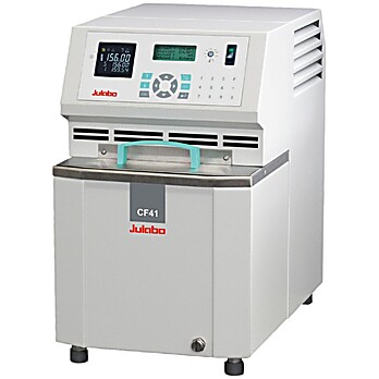 Small footprint refrigerated/heating circulator -40…+200 °C; 470W cooling @ 20 °C; 1 kW heater