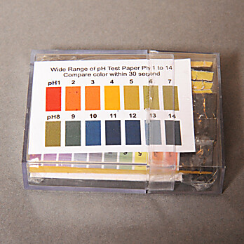 Wide-Range pH Test Paper Range 1-14, with 100 Strips